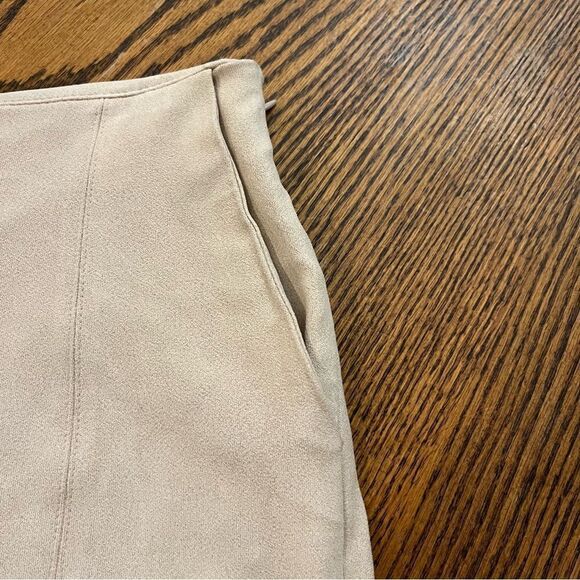 MANGO MNG SUIT Laser Cut Faux Suede Shorts Size 6 Tan - Picture 5 of 9